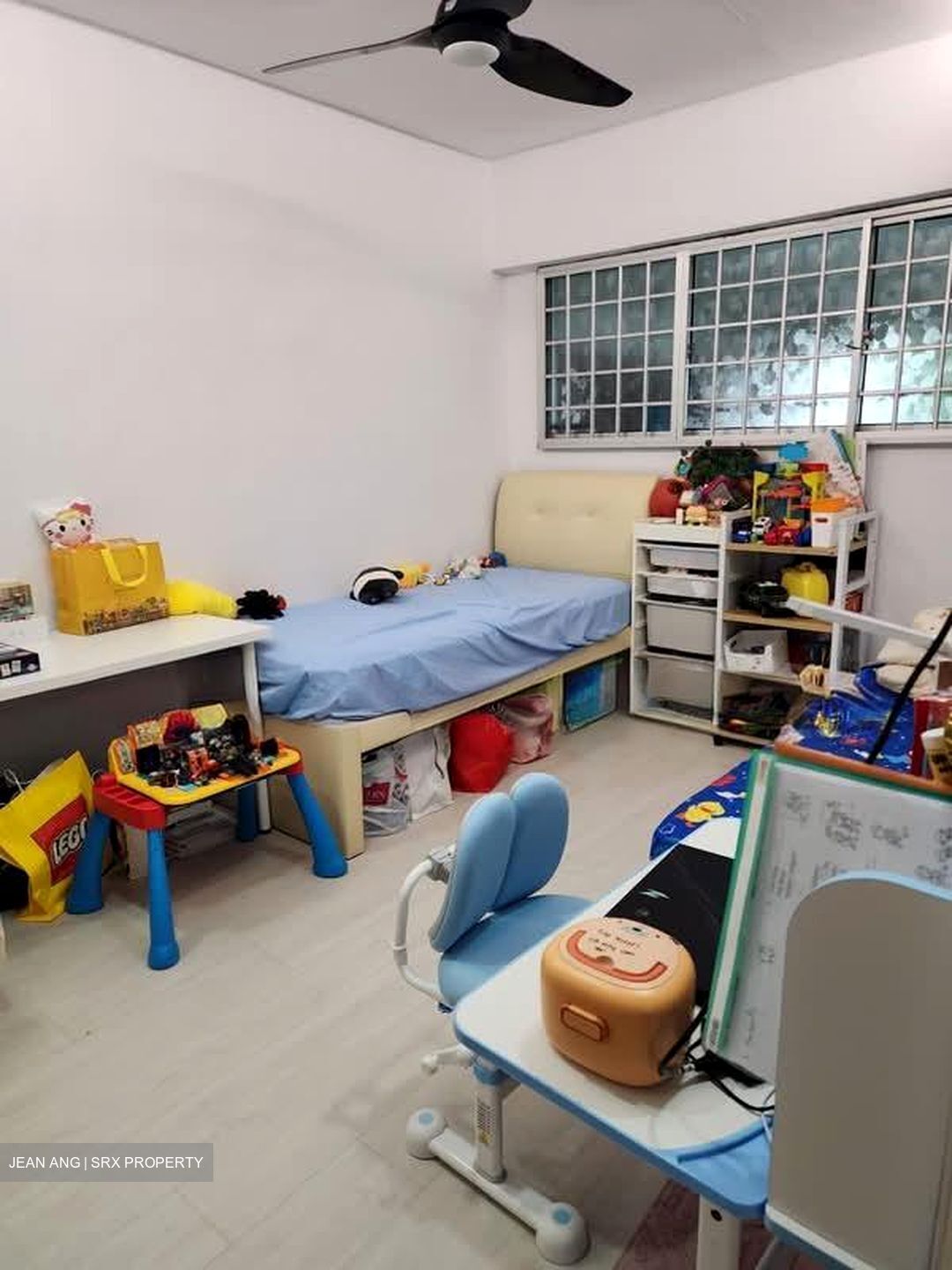 Blk 518 Jurong West Street 52 (Jurong West), HDB 3 Rooms #584449251